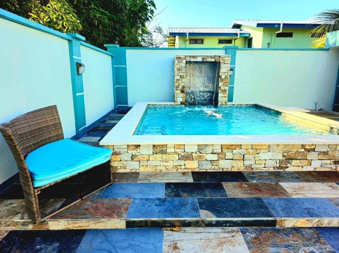 Villa Travelholics Getaways Piarco Camera foto